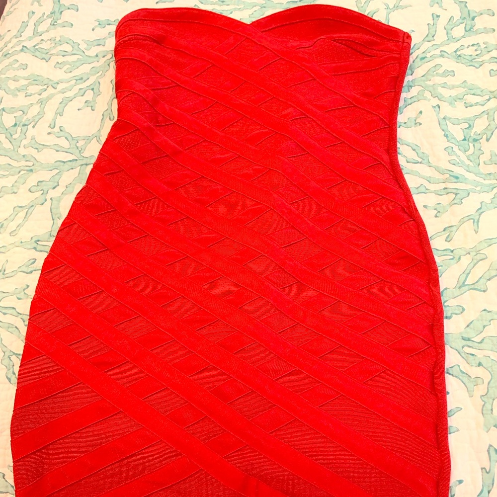 Strapless red dress - never worn - Bodycon